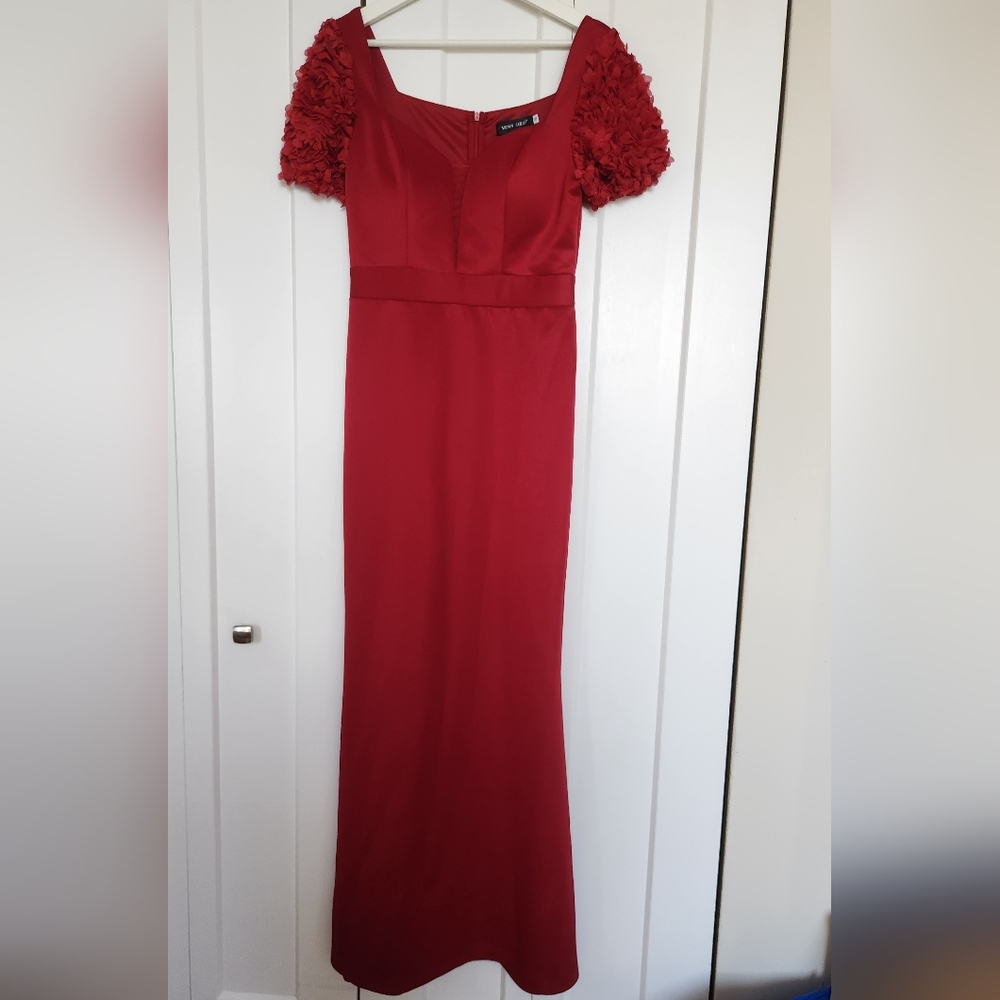 Elegant Red Evening Gown